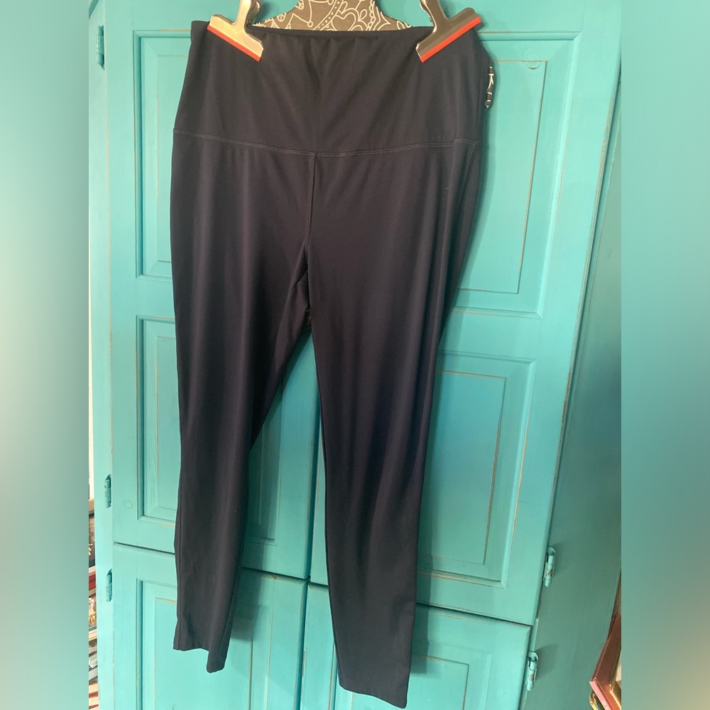 VOGO Athletic Wear Leggings Wicking Fabric Deep Navy Blue XL Nice Used Condition